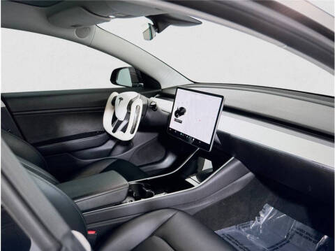 2018 Tesla Model 3 Performance