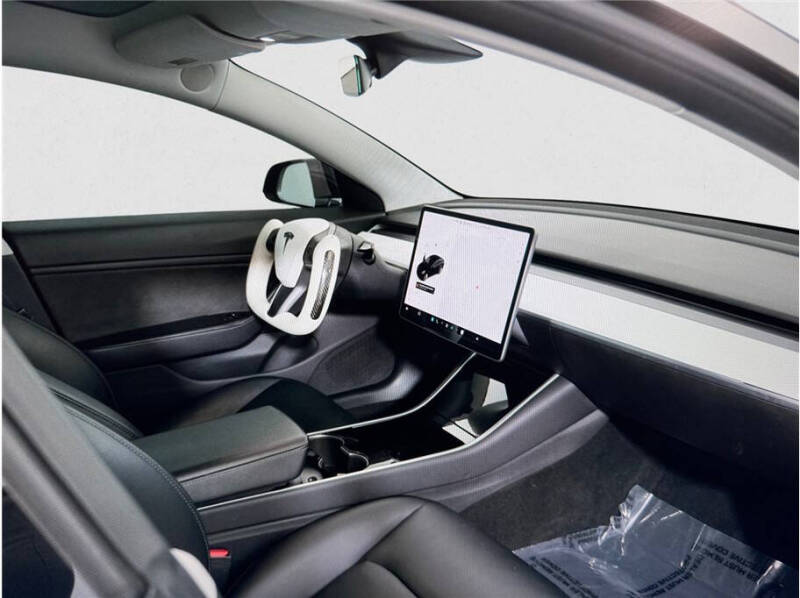 2018 Tesla Model 3 Performance