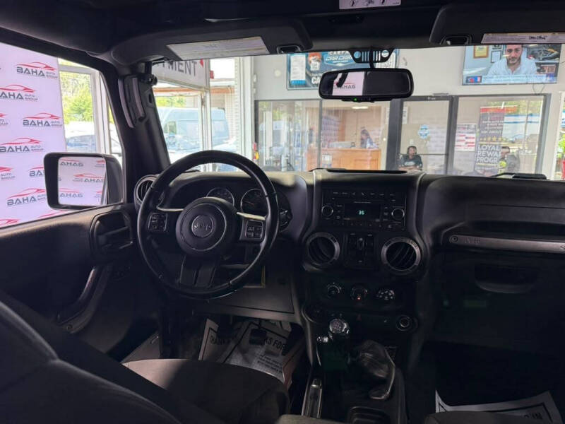 2017 Jeep Wrangler Unlimited Sport