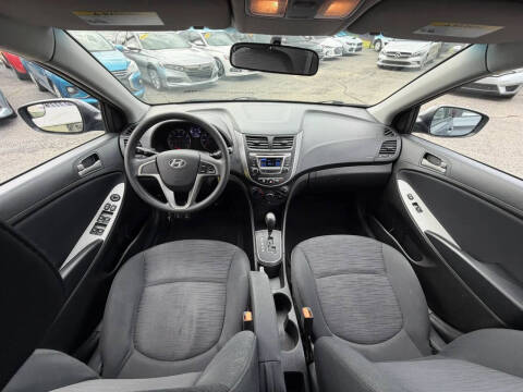 2017 Hyundai Accent