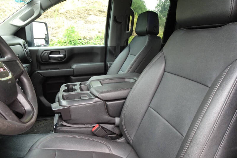 2022 GMC Sierra 2500HD Pro