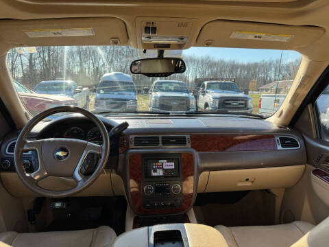 2013 Chevrolet Avalanche LTZ Black Diamond