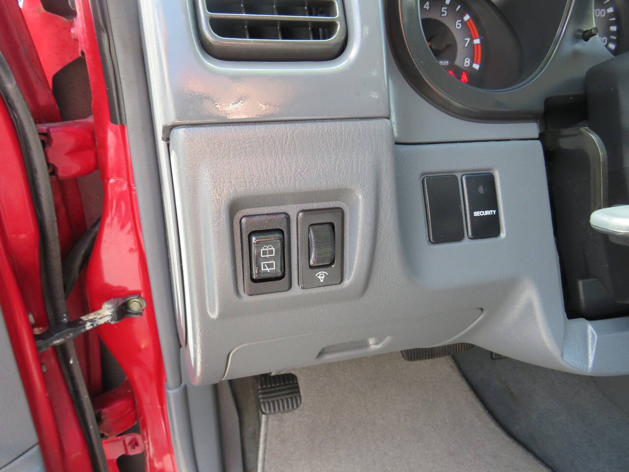 2003 Nissan Xterra for sale at Colbert's Auto Outlet in Hickory, NC