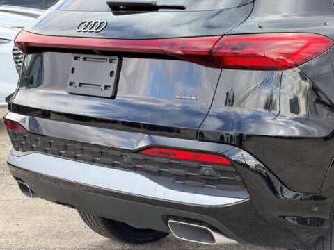 2025 Audi Q5 quattro Premium Plus TFSI