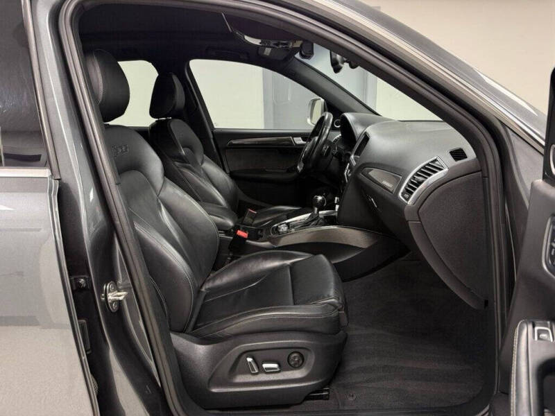 2016 Audi SQ5 3.0T quattro Premium Plus