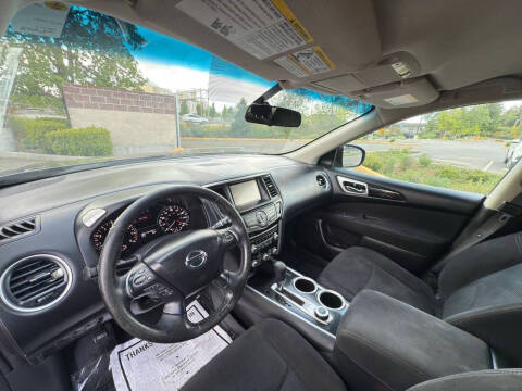 2014 Nissan Pathfinder S