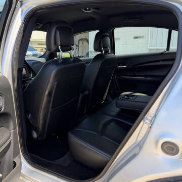 2011 Chrysler 200 Limited