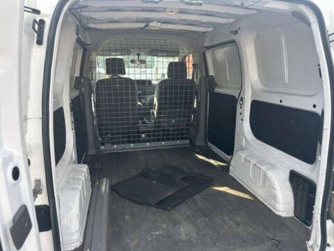 2020 Nissan NV200 SV