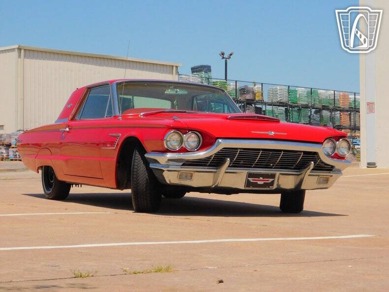 1965 Ford Thunderbird