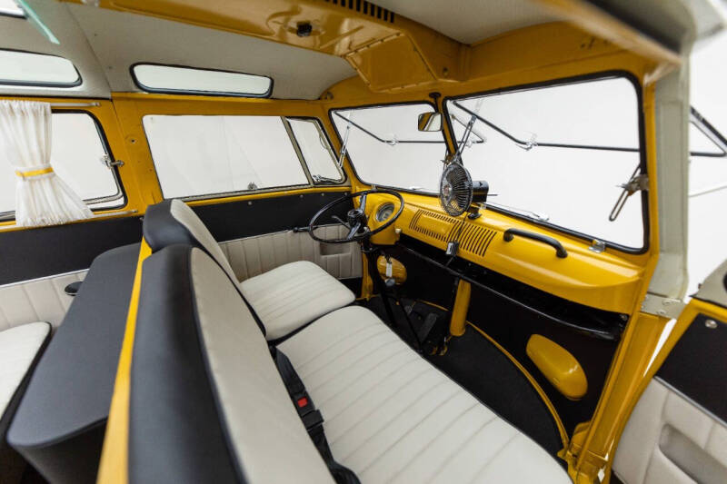1974 Volkswagen Bus