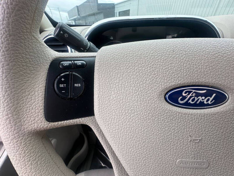 2007 Ford Explorer XLT