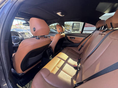 2017 BMW 3 Series 330i