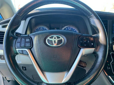 2016 Toyota Sienna