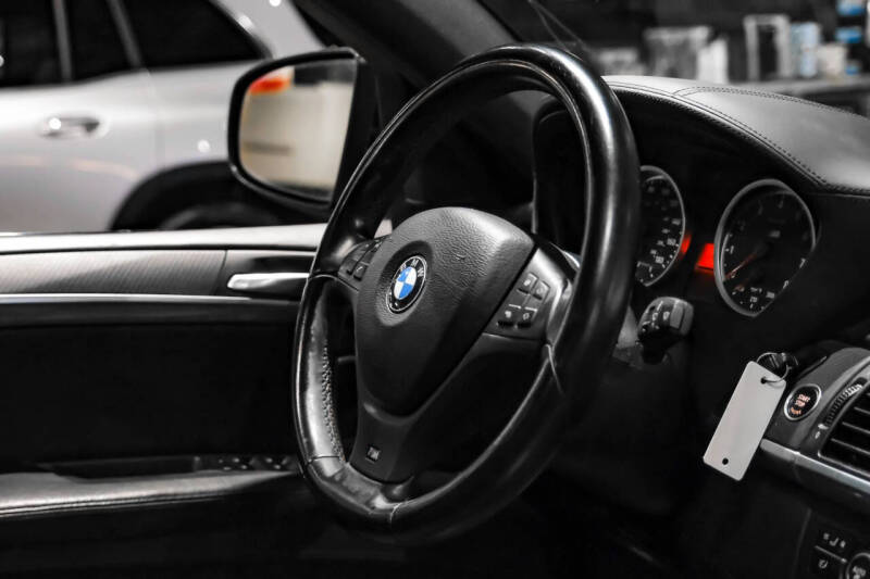 2014 BMW X6 M