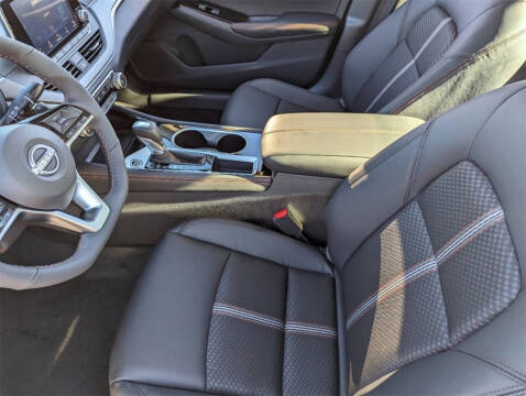 2025 Nissan Altima 2.5 SR