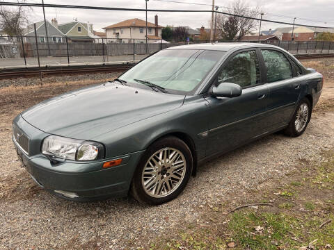 2002 Volvo S80 for sale at Autos Under 5000 + JR Transporting in Island Park NY