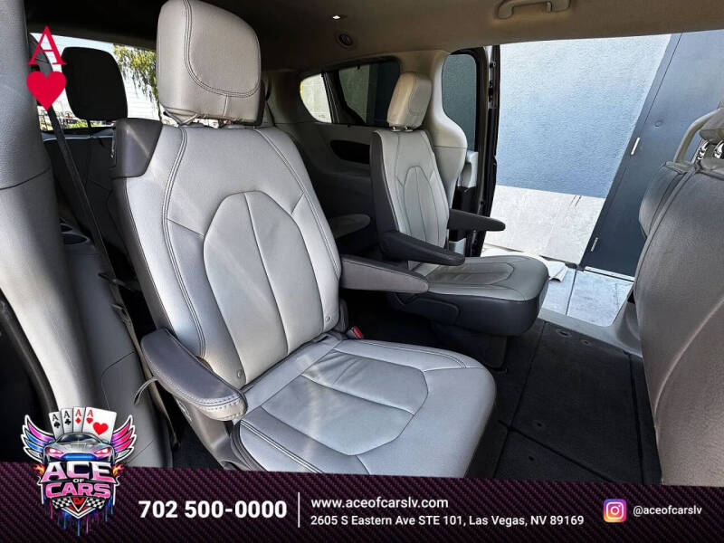 2017 Chrysler Pacifica