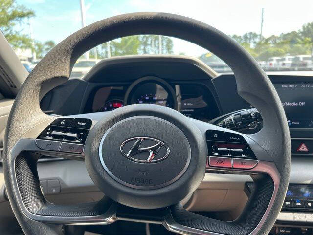 2022 Hyundai Elantra