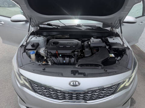 2020 Kia Optima LX