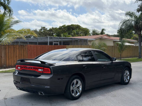 2014 Dodge Charger SE