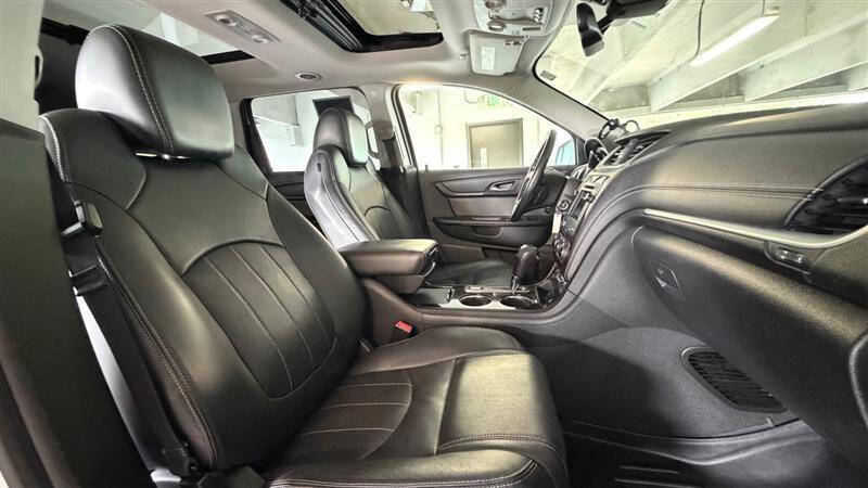 2017 Chevrolet Traverse Premier