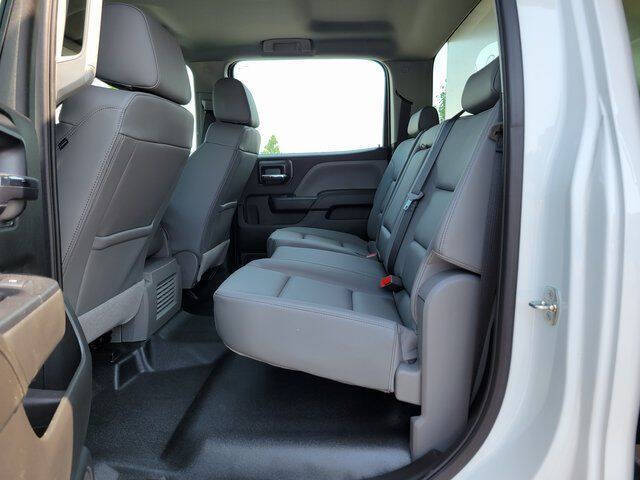 2022 Chevrolet Silverado 5500HD