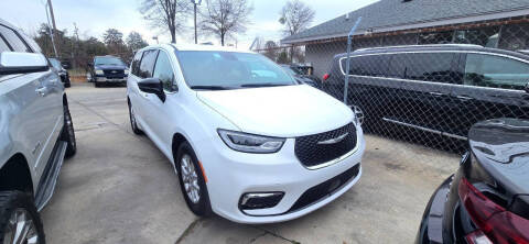 2024 Chrysler Pacifica Touring L