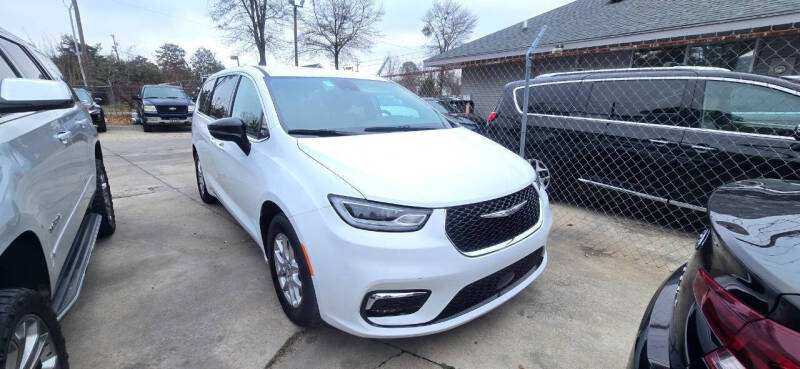 2024 Chrysler Pacifica Touring L