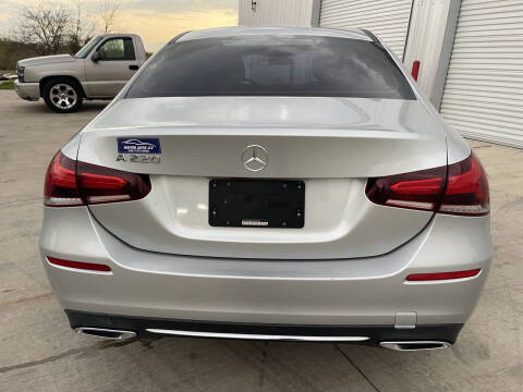 2019 Mercedes-Benz A-Class A 220