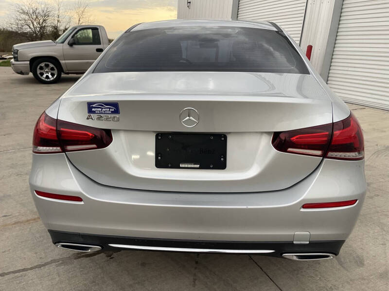 2019 Mercedes-Benz A-Class A 220