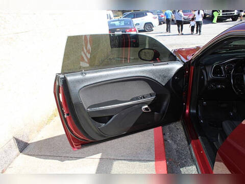 2021 Dodge Challenger SXT