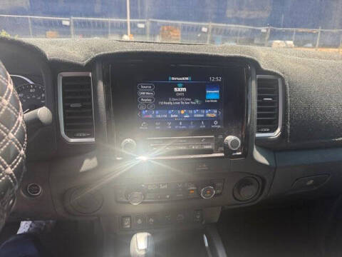 2023 Nissan Frontier SV