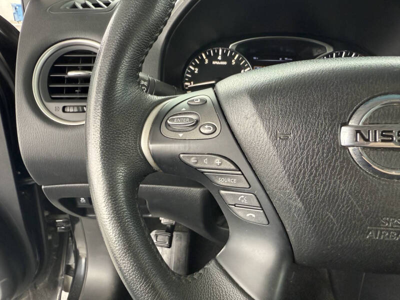 2015 Nissan Pathfinder