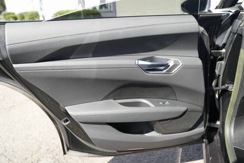 2022 Audi e-tron GT quattro Premium Plus