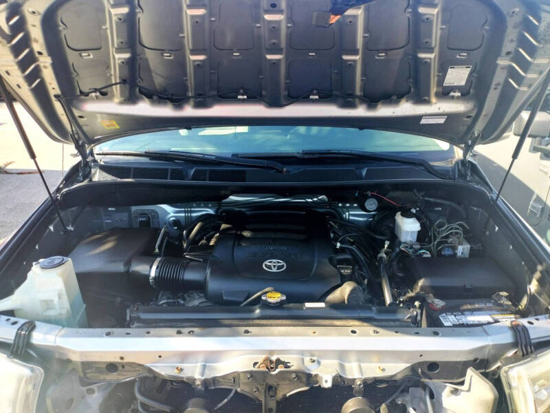 2012 Toyota Tundra Grade