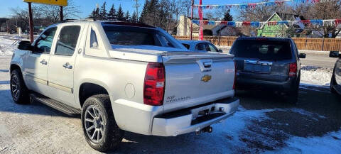 2013 Chevrolet Avalanche LT Black Diamond