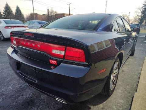 2013 Dodge Charger SE
