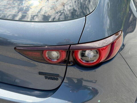 2022 Mazda Mazda3 Hatchback Premium Plus