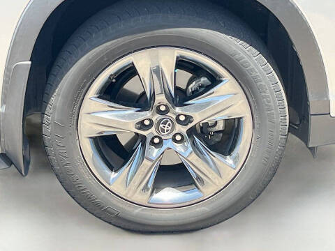 2018 Toyota Highlander Limited Platinum
