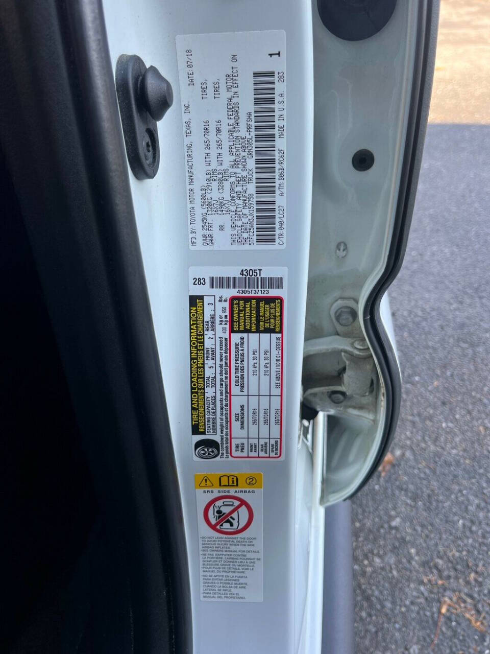 2018 Toyota Tacoma 52