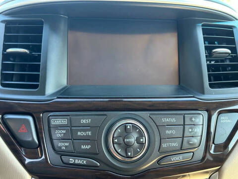 2015 Nissan Pathfinder Platinum