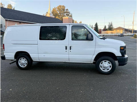 2014 Ford E-Series E-150
