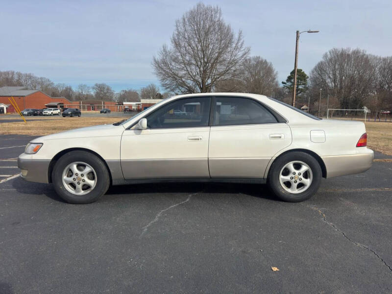 1999 Lexus ES 300