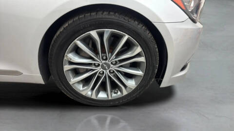 2016 Hyundai Genesis