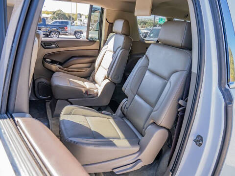 2017 Chevrolet Suburban LT