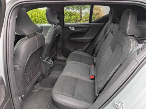 2024 Volvo XC40 Recharge Twin Ultimate