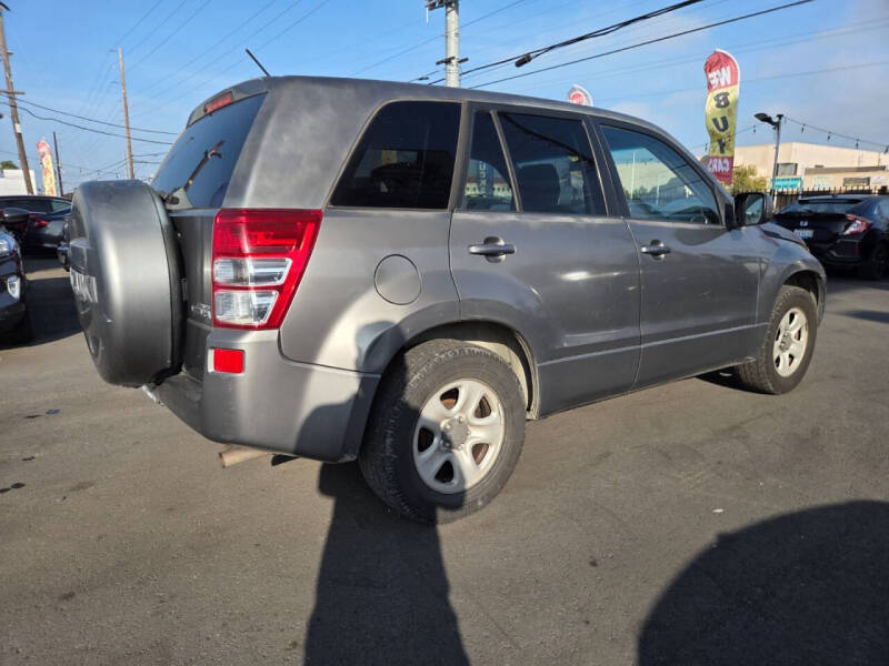 2010 Suzuki Grand Vitara Premium