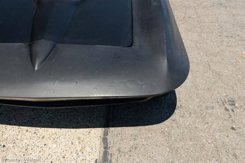 1966 Chevrolet Corvette 34