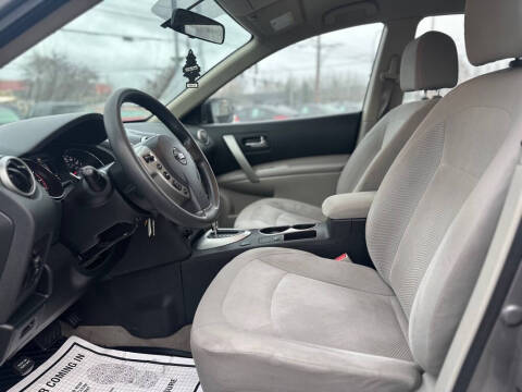 2015 Nissan Rogue Select S