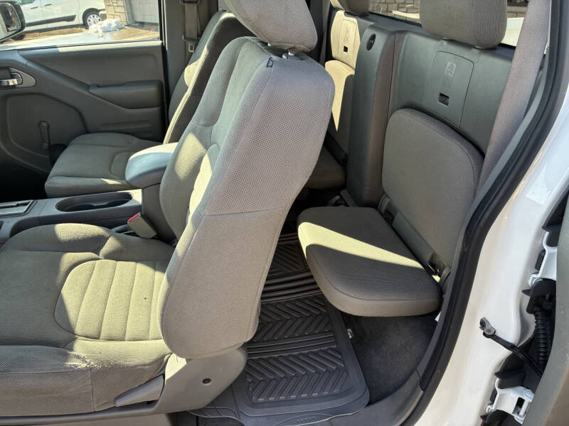 2019 Nissan Frontier S